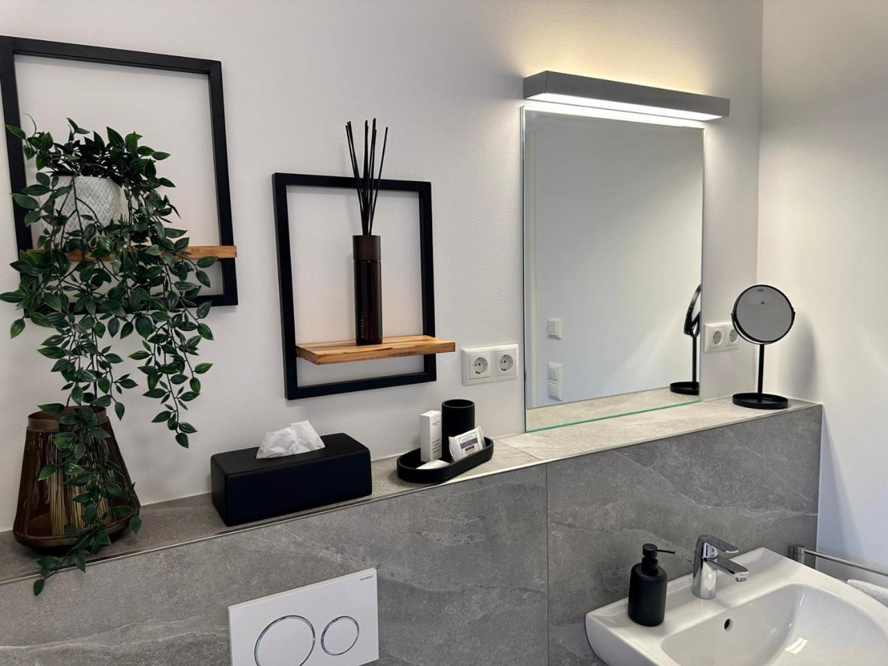 Guestroom Meerbusch Dış mekan fotoğraf